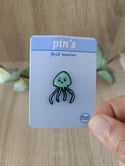 Pin's - exclusif juin