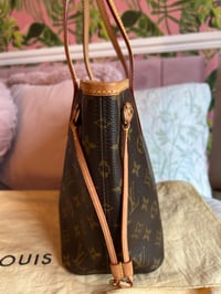 Image 9 of Louis Vuitton Monogram Neverfull PM