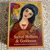 Image 2 of Sacred Mothers & Goddesses Oracle by Claudia Olivos (Pre-loved)