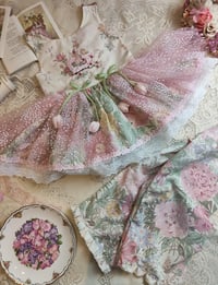 Image 2 of Daffodil, fairy embroidery applique, 6-7y