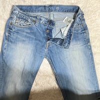 Image 6 of Men's Vintage  y2k Guess  Jeans 