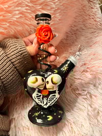 Image 1 of Skull Love Bong