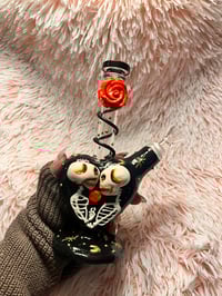 Image 14 of Skull Love Bong