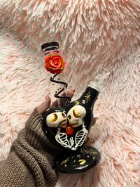 Image 21 of Skull Love Bong
