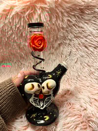 Image 23 of Skull Love Bong