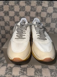 Image 2 of Golden goose running sole white/silver/beige