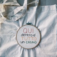 Image 2 of QUI DENTRO È TUTTO UN CASINO - BAG