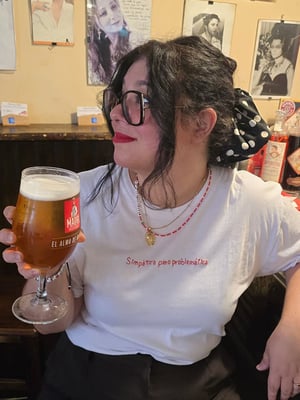 Camiseta Simpática pero problemática