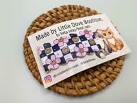 Smiley Daisies (Checkered) Snap Clip