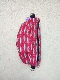 Image 1 of Riñonera ROJA CABALLAS