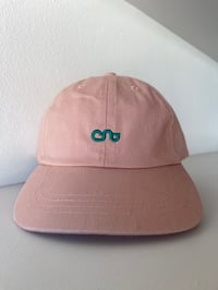 Image 1 of Gorra Ert Classic Icon Dad Hat Pink