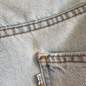Image of Levi's 560 Loose Fit Made in USA Short (Light Wash 34)