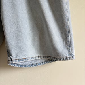 Image of Levi's 560 Loose Fit Made in USA Short (Light Wash 34)