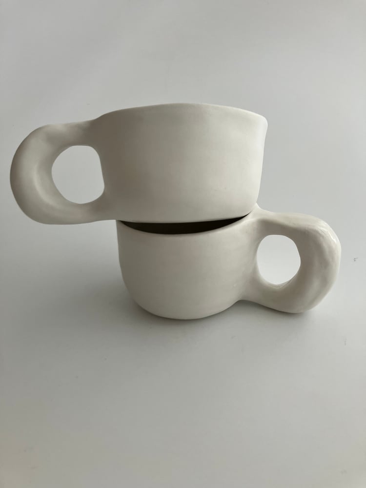 Image of a pair of puffy mugs 2
