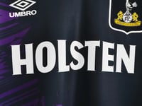 Image 4 of Tottenham Hotspur FC Away Kit 1994–95 – Vintage Retro Classic