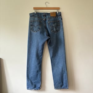 Image of Levi's 505 Made in USA (Medium Wash 35x31)