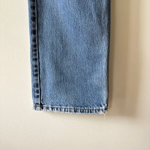 Image of Levi's 505 Made in USA (Medium Wash 35x31)