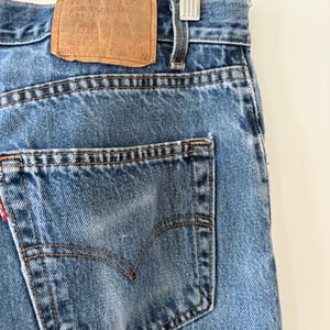 Image of Levi's 505 Made in USA (Medium Wash 35x31)