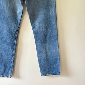 Image of Levi's 505 (Light/Medium Wash 31x31)