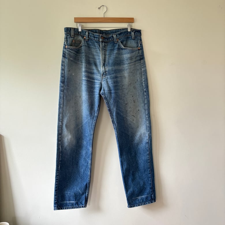 Image of Levi's 505 Made in USA (Medium Wash 38x31)