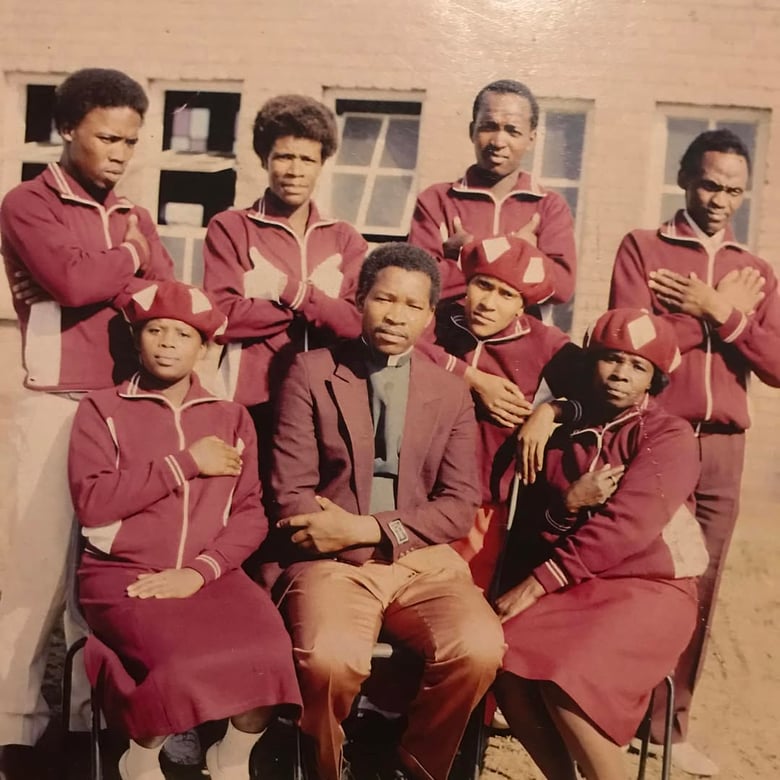 Image of Holy Singers - Uyamangalisa