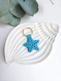 Image 2 of Starfish Keychain 