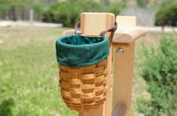 Image 1 of Bench basket, round with fabric liner
