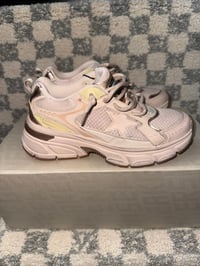 Image 1 of Golden Goose Lightstar  (size 36)