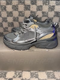 Image 4 of Golden Goose Lightstar (size 35)