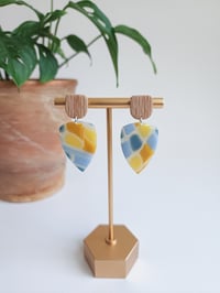 Prism Sea Glass Puff Daggers 