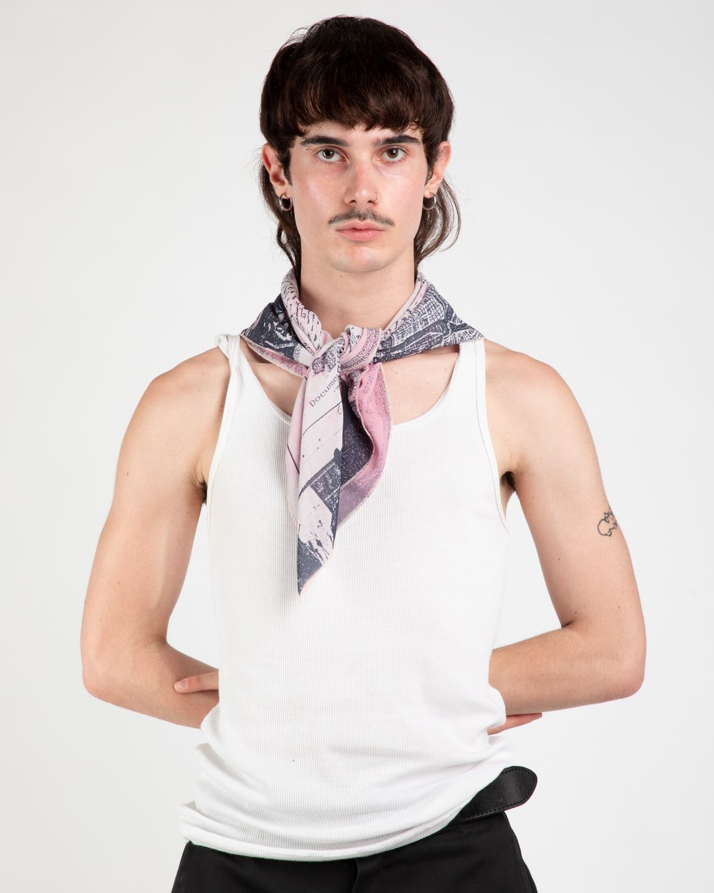 f. Charm Foulard