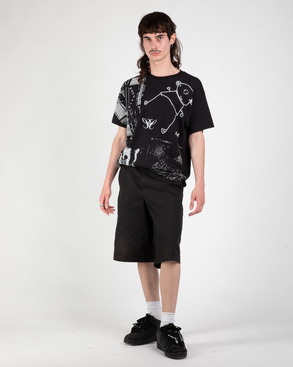 c. Ninna Neta Black T-shirt