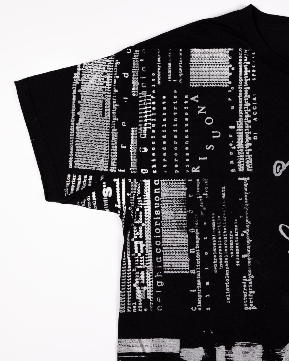 c. Ninna Neta Black T-shirt