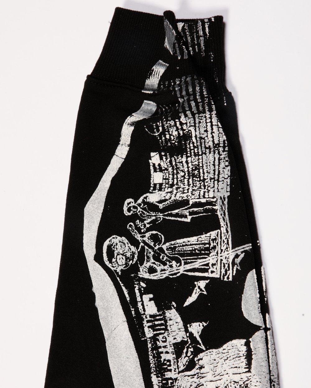a. Amo in Silenzio Black Sweater