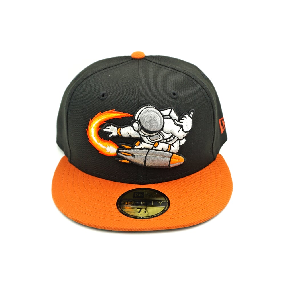 Moon Surfer V1 59FIFTY