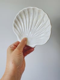 Image 2 of Vintage Opalescent Seashell Dish