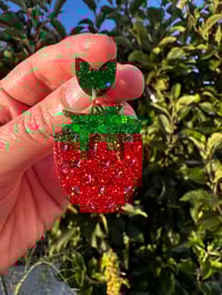 Les Strawberry Girl 