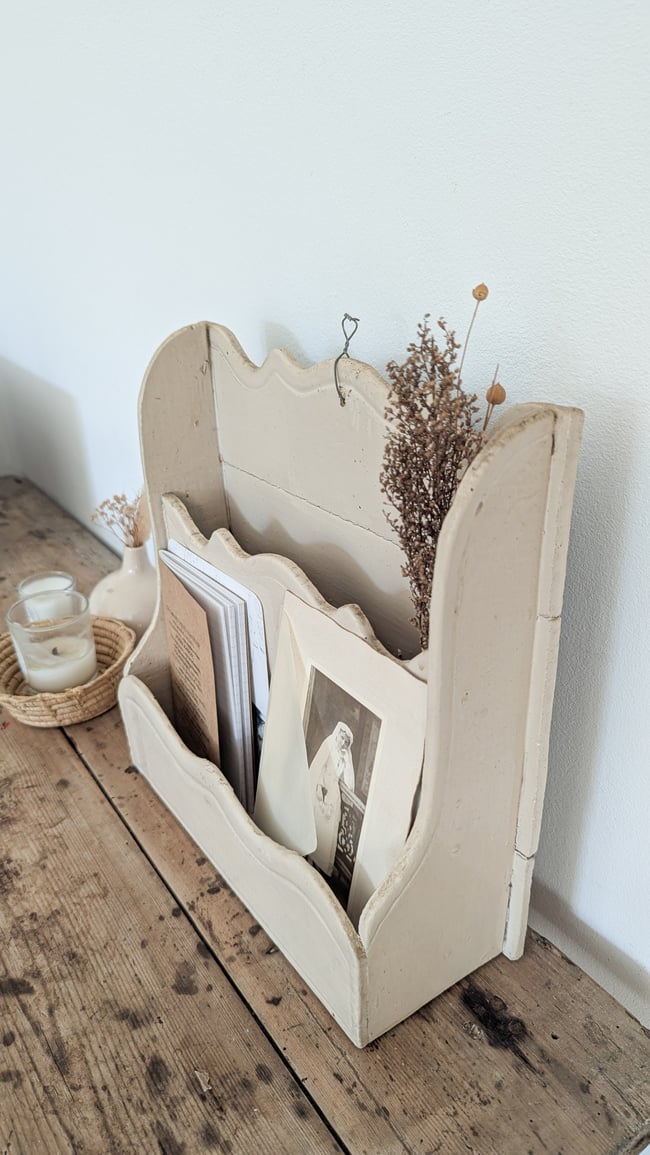 Range courrier crème 