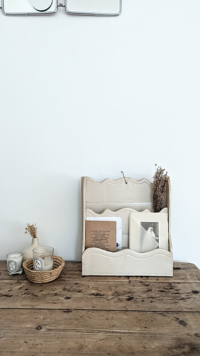 Range courrier crème 