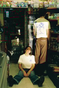 Image 2 of T-shirt | "Bom Filho a Casa Entorna"