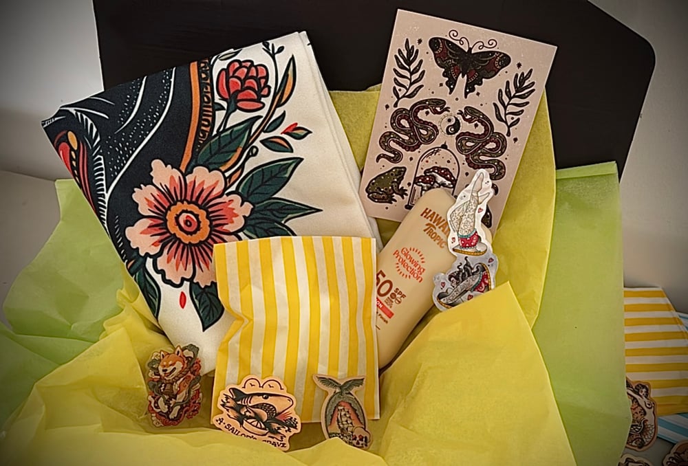 Summer Tattoo Gift Box