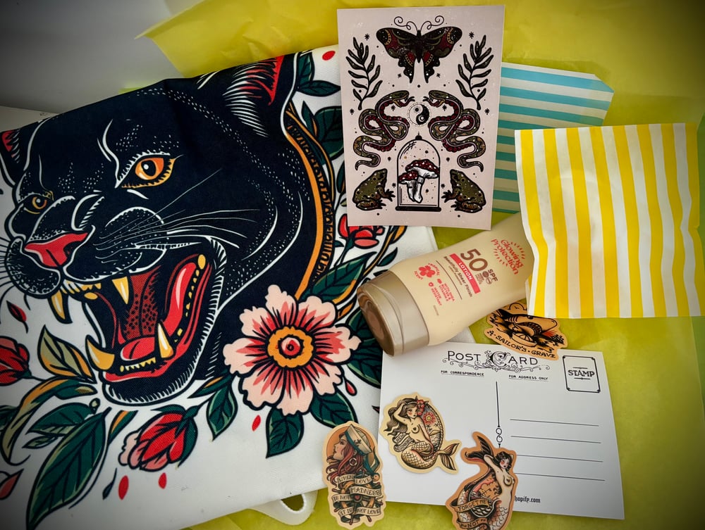Summer Tattoo Gift Box