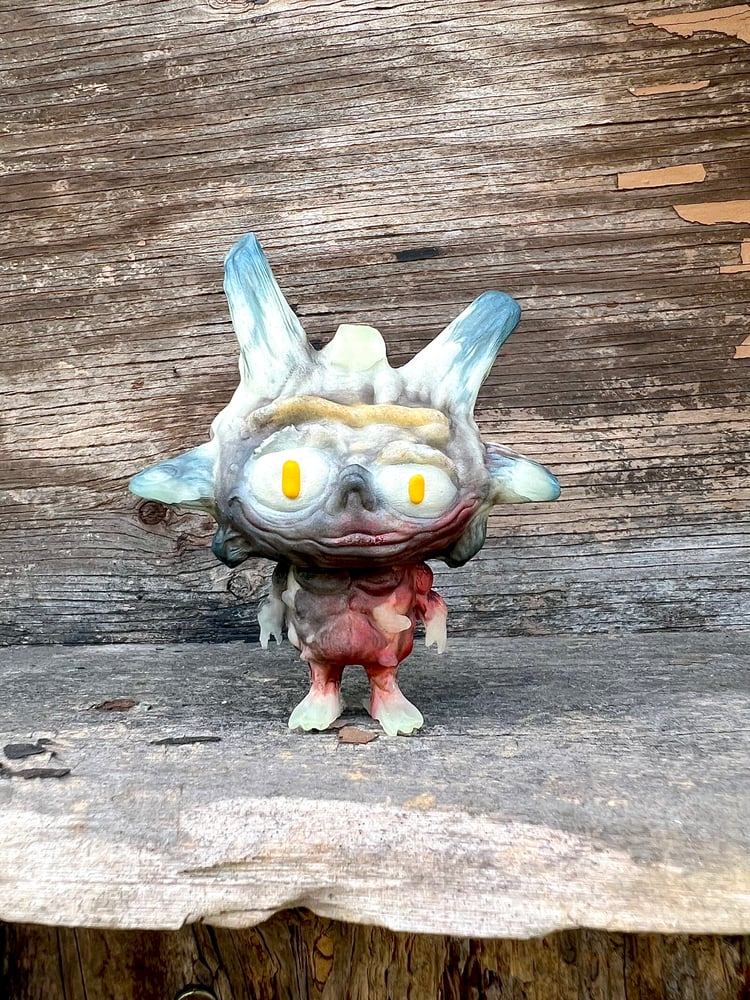Image of Kaiju Larvae - Stephan