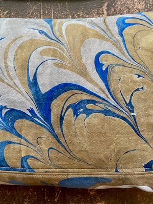 Image of hand marbled cushion - no. 20