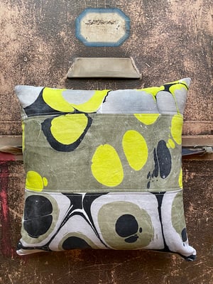 Image of hand marbled cushion - no. 24