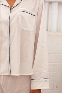 Image 4 of PJ Top White with Navy Piping