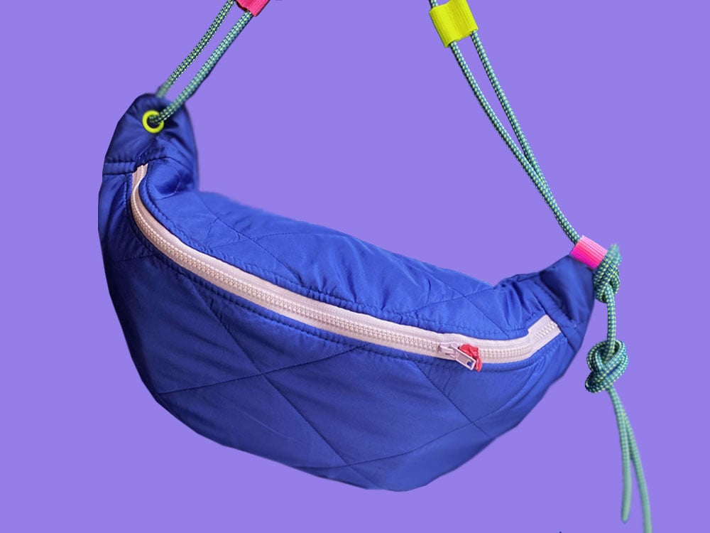 Image of TASCHE Big Puffy Blue