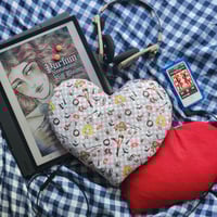 Image 2 of Vampire Dom Val Heat Pack