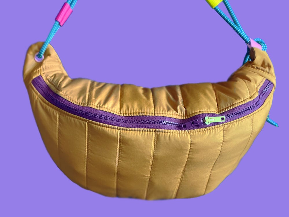 Image of TASCHE Big Puffy Mustard