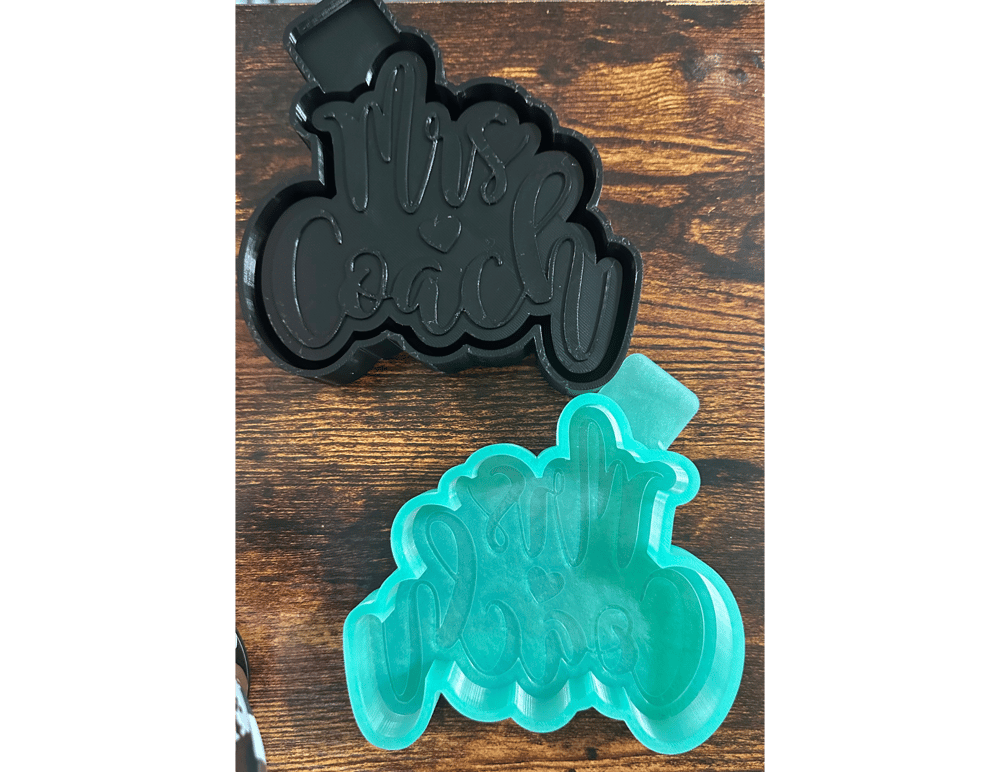 Image of Mrs Coach freshie mold